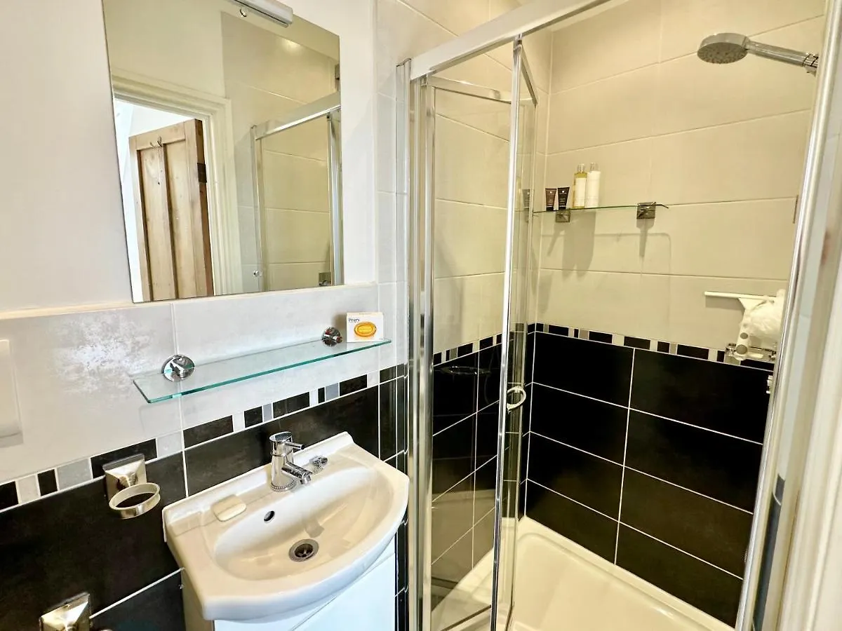 Сasa de vacaciones Riverside House - With Parking York